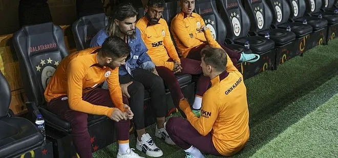 Galatasaray’da sakatlık şoku! Son anda kadrodan çıkartıldı! Okan Buruk son durumunu açıkladı...