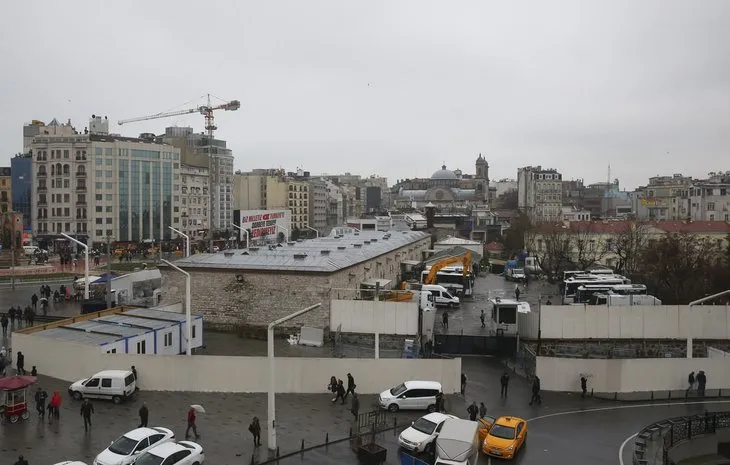 Taksim’e yapılacak caminin şantiyesi kuruluyor