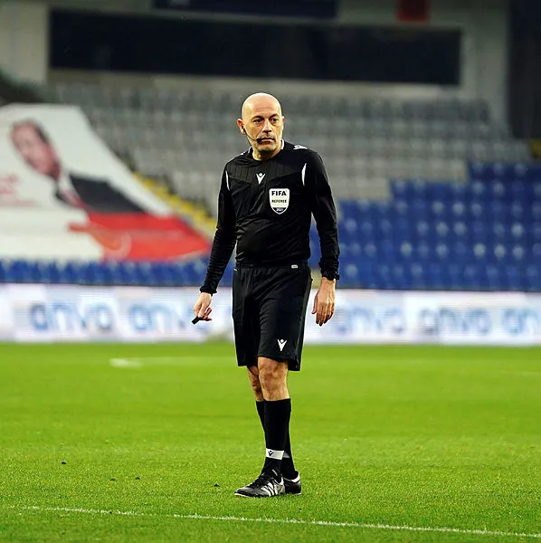 Galatasaray - Beşiktaş derbisinin hakemi belli oldu!