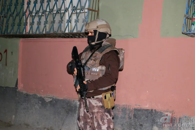 Adana merkezli 5 ilde torbacılara operasyon! 11