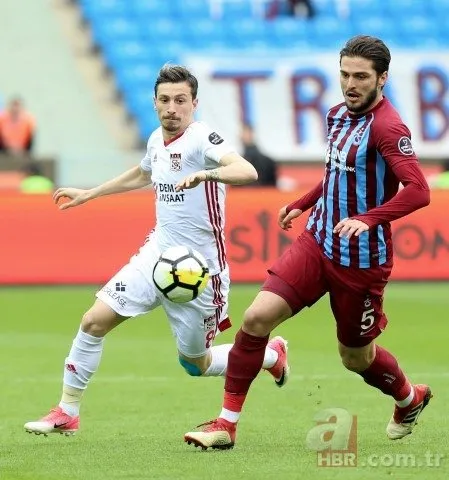 Fenerbahçe'den Galatasaray'a yılın transfer çalımı! Mert Hakan Yandaş...