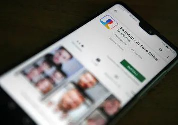 FaceApp uygulaması kullananlar dikkat! Bütün paranızı kaptırabilirsiniz