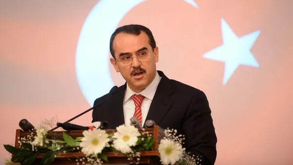 1682881011508.jpg CHP kanalı Halk TV bile kabul etti: Kılıçdaroğlu ve ortaklarının dış politikasını doğru dürüst anlamış değilim - 3
