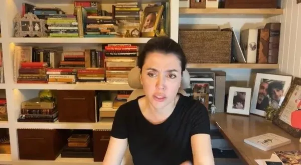 Turkuvaz Medya’dan Azra Kohen’in açıklamaları sonrası anlamlı adım! Siyonistlerin savunuculuğunu yapan sözde yazara boykot: Kitapları satıştan kaldırıldı