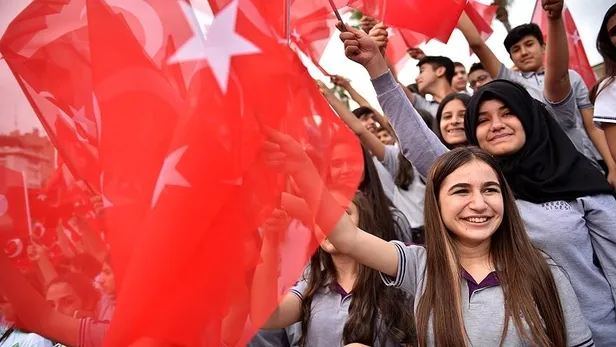 28-ekim-ogleden-sonra-resmi-tatil-mi-28-ekim-yarim-gun-mu-cuma-gunu-mesai-saat-kacta-bitiyor-1666697528159.jpg 28 Ekim yarım gün mü? Cuma günü mesai saat kaçta bitiyor? 28 Ekim öğleden sonra resmi tatil mi? - 6