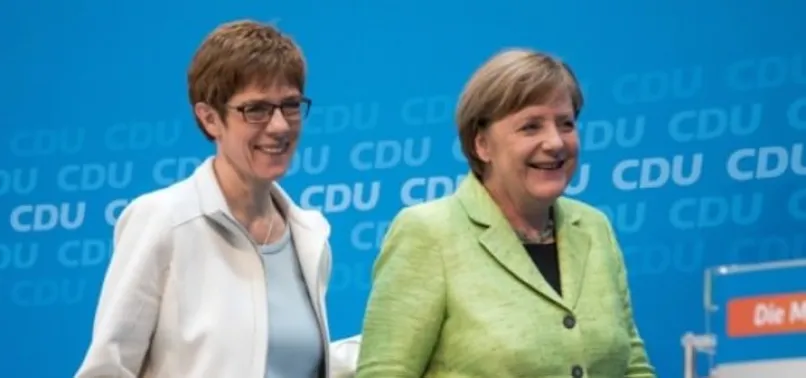 Merkel'in yerine gelen isim belli oldu