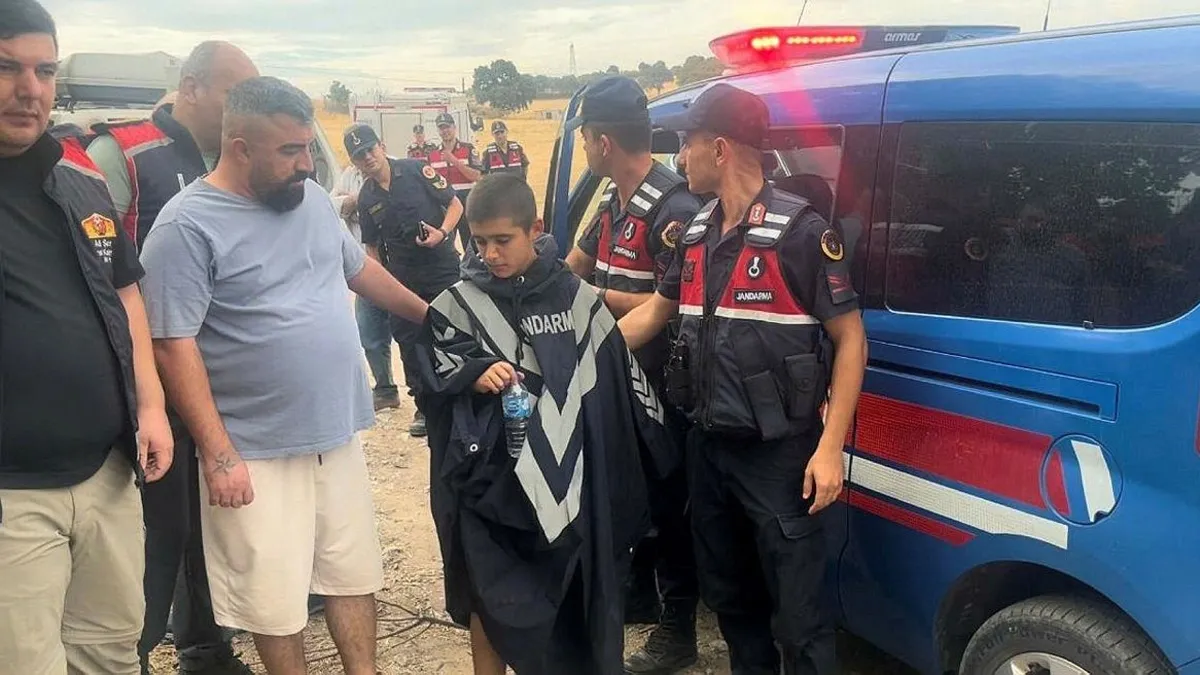 Her yerde aranıyordu! Ağaçta uyurken bulundu