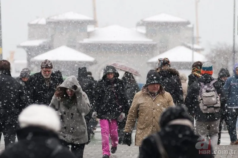 İstanbul'da kar yağışı ne zaman bitecek? Meteoroloji'den İstanbul, Sakarya, Kocaeli, Yalova için kar uyarısı! 6