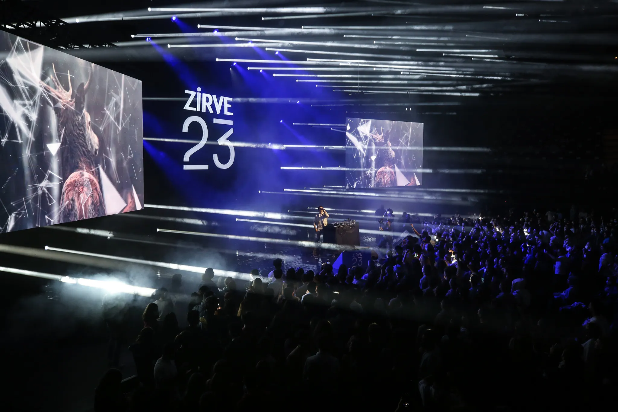 Zirve 23, 15 Ekim Cumartesi günü Volkswagen Arena’da gençlerle buluşuyor