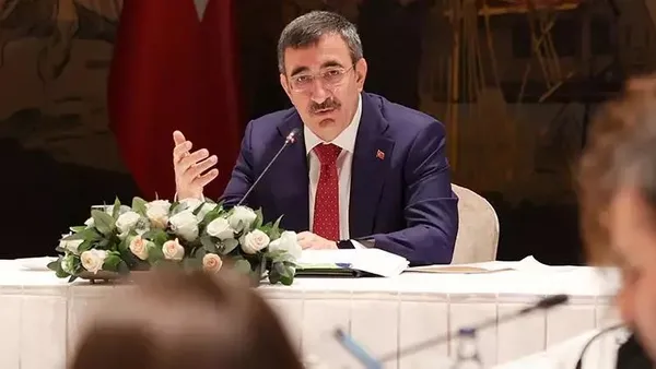 kiralarda-yuzde-25-zam-sinirlamasi-devam-edecek-mi-cb-yardimcisi-cevdet-yilmazdan-flas-aciklamalar-1705065095649.jpeg Kiralarda yüzde 25 zam sınırlaması devam edecek mi? CB Yardımcısı Cevdet Yılmaz'dan flaş açıklamalar - 1