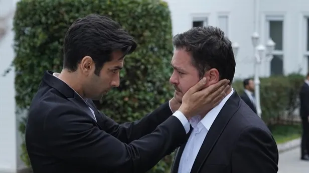 YALI ÇAPKINI 33. Bölüm izle | Yalı Çapkını yeni bölümde neler oldu? 34. bölüm fragmanı yayınlandı mı?