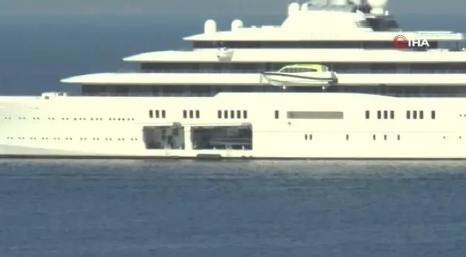 rus-milyarder-roman-abramovichin-ozel-jeti-istanbula-ugrayip-moskovata-gecti-1647331563525.jpg Rus milyarder Roman Abramovich'in özel jeti İstanbul'a uğrayıp Moskova’ya geçti - 1