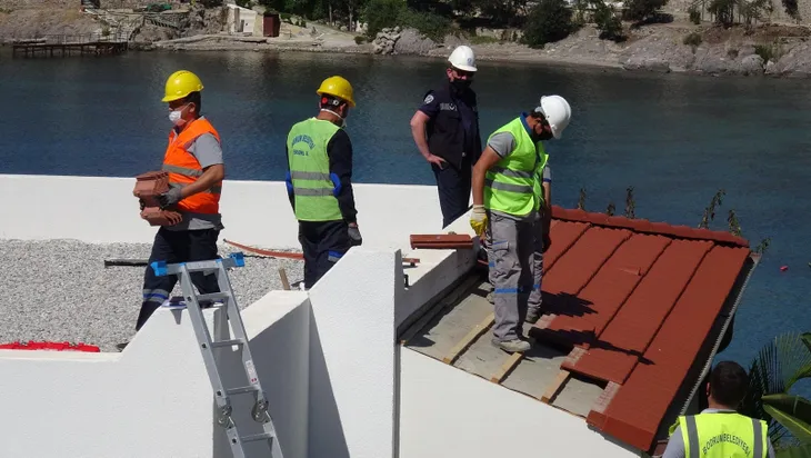 Yılmaz Özdil’in kaçak villasında yıkım başladı! İşte ilk kareler...