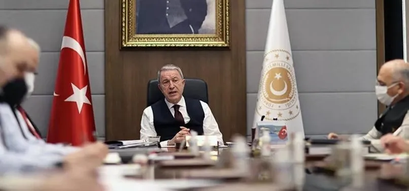 Son dakika: Milli Savunma Bakanı Hulusi Akar’dan komutanlarla toplantı