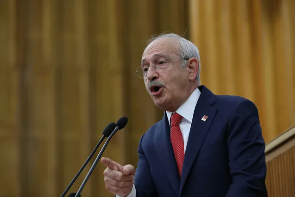 1625860372687.jpg Niğdeli vatandaştan CHP'li Veli Ağbaba'ya Kemal Kılıçdaroğlu eleştirisi: Üç nesildir CHP seçmeniyim ve onun liderlik yapabileceğine inanmıyorum - 3