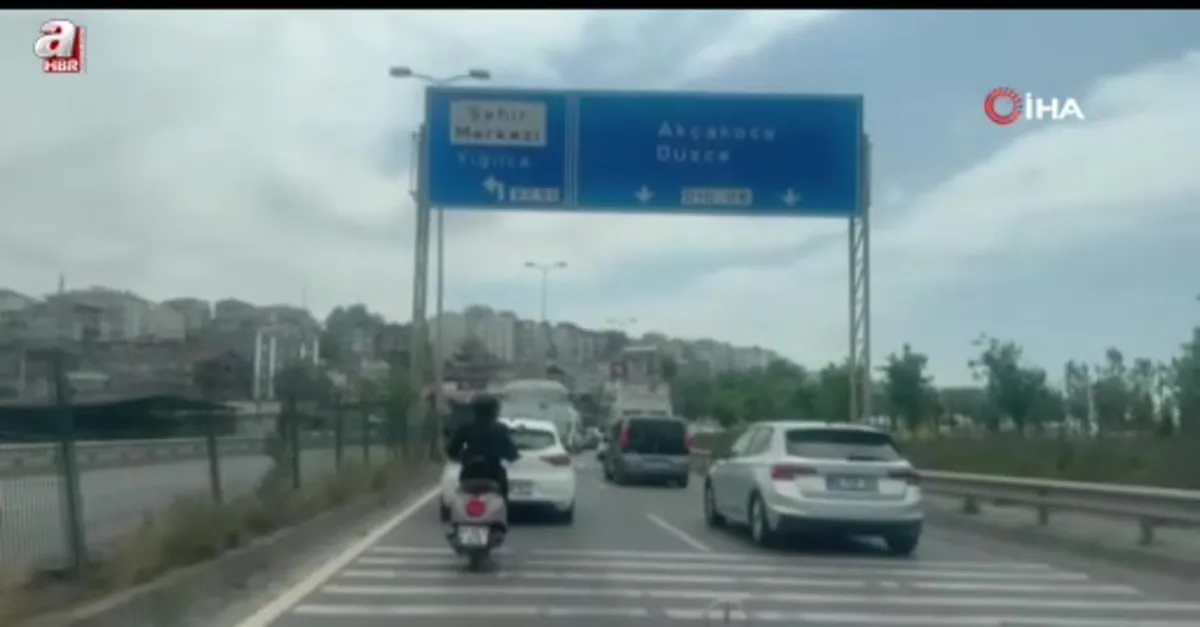 Kilometrelerce araç kuyruğu oluştu