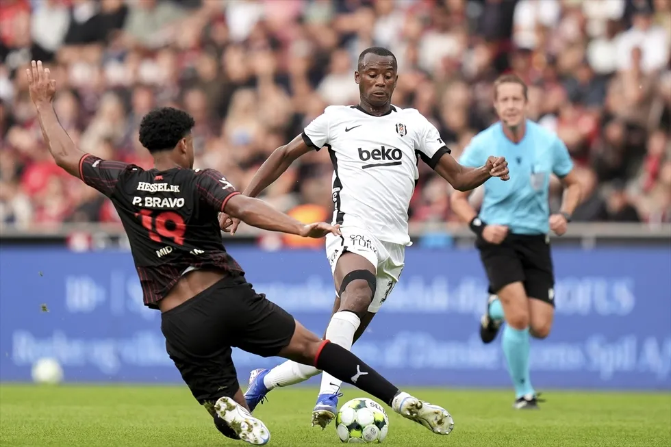 canli-besiktas-midtjylland-1785436784385.jpg Avrupa’ya kartal pençesi! Beşiktaş Midtjylland engelini 2 golle geçti - 2