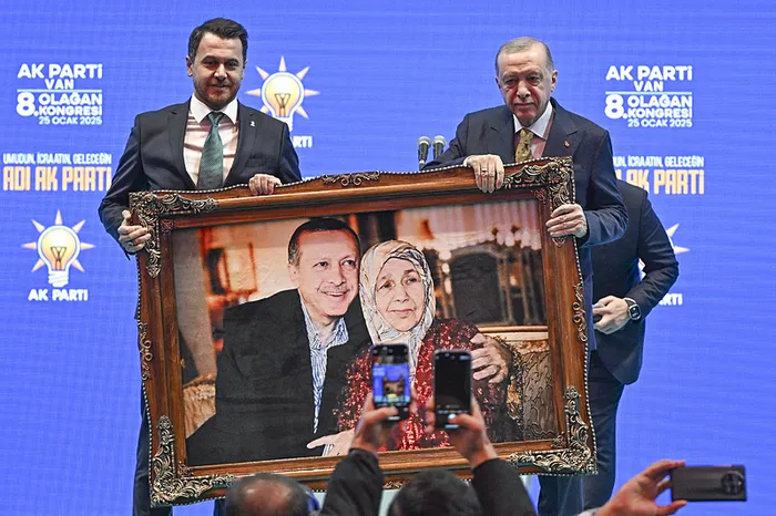 Başkan Erdoğan’dan sandık mesajı: Hedef seçimi yüzde 50’nin üstünde kazanmak