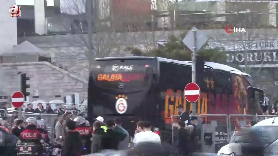 Galatasaray Tüpraş Stadyumu’na ulaştı