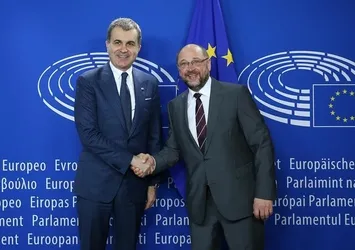 Bakan Ömer Çelik'ten AB'ye 3 mesaj
