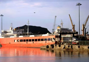 Tekirdağ'da yük gemisi ile feribot çarpıştı