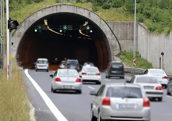 Kapatılan D-100 karayoluna alternatif yol açıldı