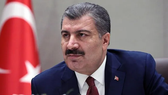 Son dakika: Sağlık Bakanı Fahrettin Koca'dan flaş açıklama: Kısıtlamaların kademeli olarak kalkacağı günlere ulaşıyoruz - 1