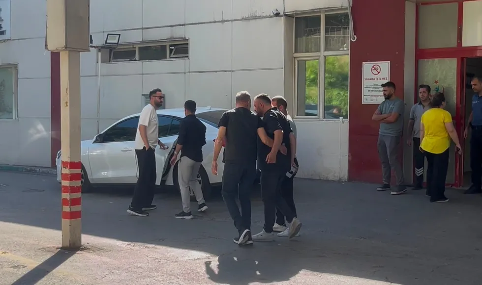 Ahbap Derneği soruşturmasında yeni gözaltı dalgası! Adalet Bakanı Gürlek'ten Haluk Levent açıklaması: Soruşturma daha da genişleyebilir - 4