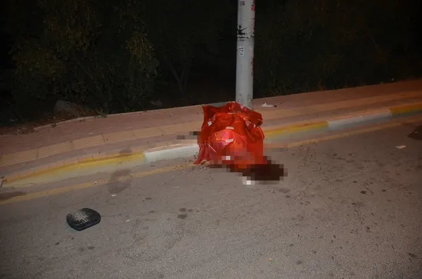 antalyada-feci-kaza-motosiklet-surucusu-genc-hayatini-kaybetti-abisinin-sozleri-yurek-dagladi-1662298926261.jpg Antalya’da feci kaza! Motosiklet sürücüsü genç hayatını kaybetti | Abisinin sözleri yürek dağladı - 2