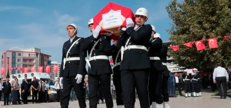 Akçakale sınırında şehit olan askerler törenle memleketlerine uğurlandı