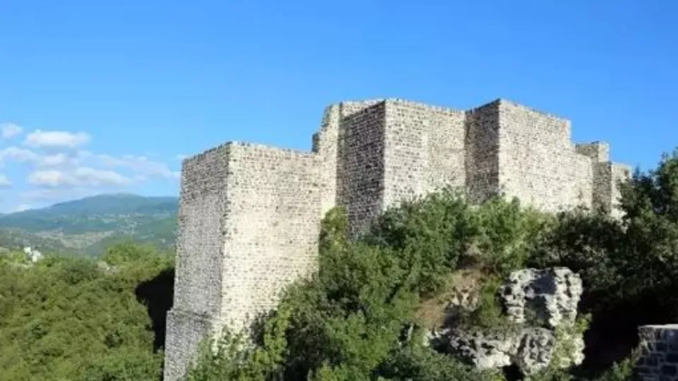 Tokat’taki Niksar Kalesi ilgi görüyor
