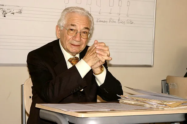 Alaeddin Yavaşca öldü mü? 652 beste ile 256 ödüle sahip Alaeddin Yavaşca kimdir, kaç yaşında ve nereli? - 5