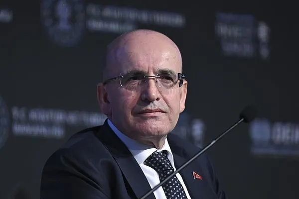 hazine-ve-maliye-bakani-mehmet-simsek-ekonomide-3-ana-hedefi-acikladi-tek-haneli-enflasyon-borc-orani-dususu-s-1709533241181.jpeg Hazine ve Maliye Bakanı Mehmet Şimşek ekonomide 3 ana hedefi açıkladı: Tek haneli enflasyon, borç oranı düşüşü, sürdürülebilir cari açık - 3