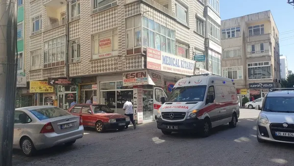 kayseride-korkunc-son-evinin-su-borusuna-asili-halde-cesedi-bulundu-1663508067026.jpg Kayseri’de korkunç son! Evinin su borusuna asılı halde cesedi bulundu - 3