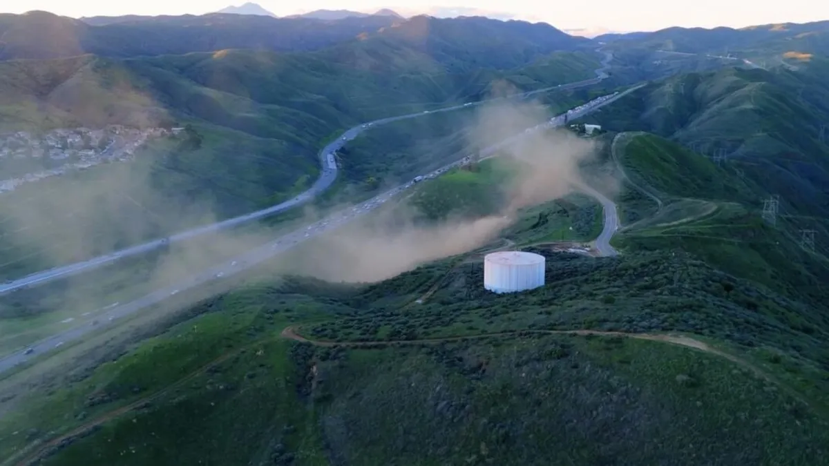 ABD'nin Los Angeles bölgesinde doğal gaz patlaması!
