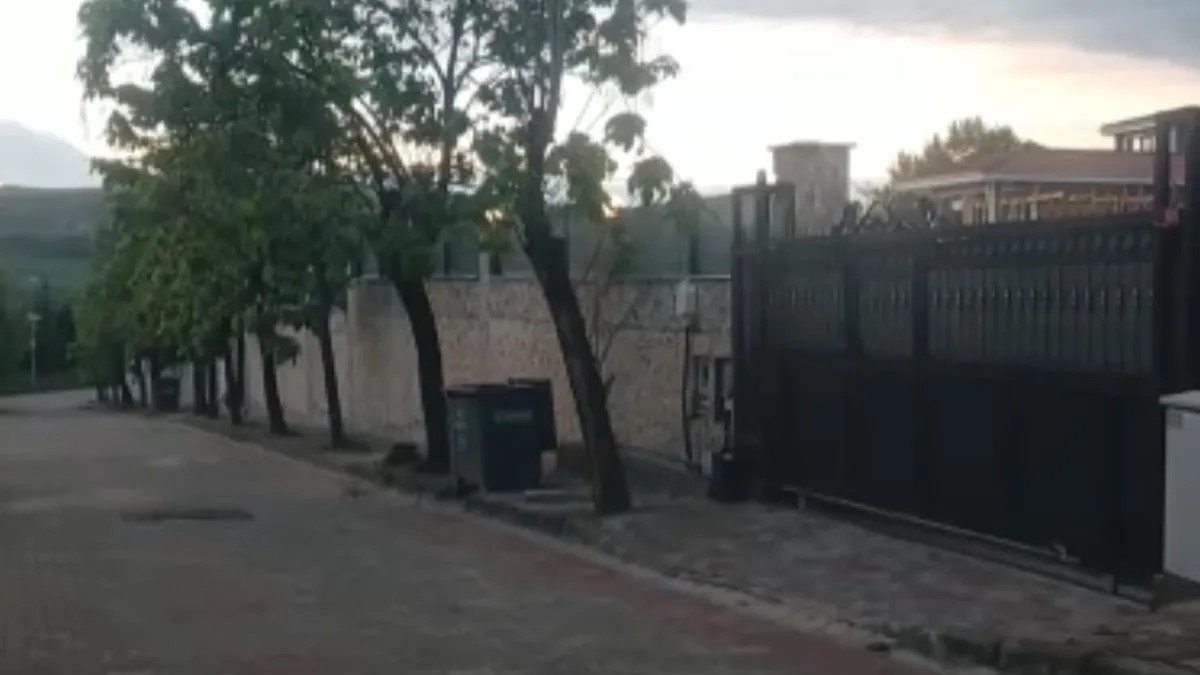 Büyükçekmece'de lüks villada sır ölüm! Polis inceleme başlattı