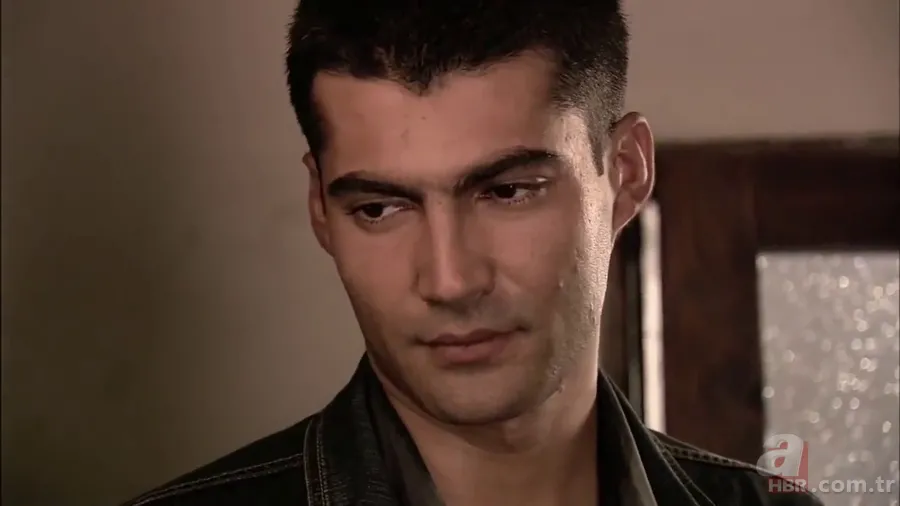 Herkes onu EZEL dizisindeki Ömer karakteriyle tanımıştı | Son halini görenler şoke oldu 3