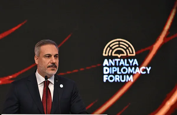 Dışişleri Bakanı Hakan Fidan'dan Antalya Diplomasi Forumu'nda önemli açıklamalar: Barış için her zaman hazırız - 1