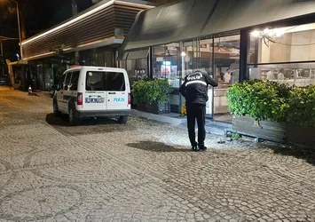 Adana'da sokak ortasında bıçaklı kavga