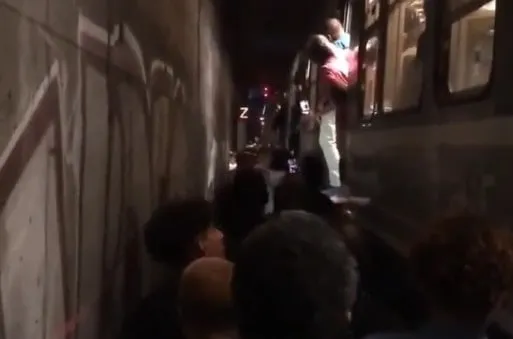 Bu görüntüler Fransa'nın başkenti Paris'ten! Rekor sıcaklıkta ulaşım çilesi - 2