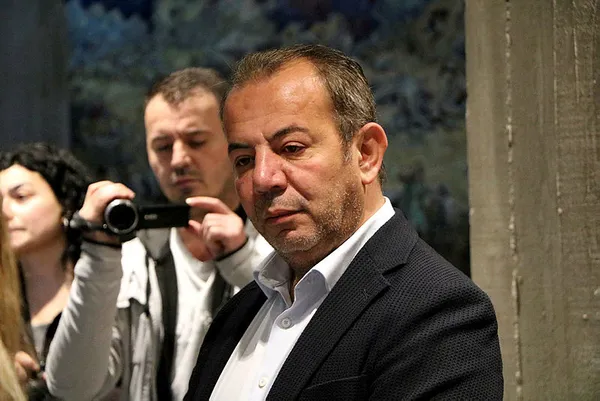 Tanju Özcan Bolu halkıyla alay etmiş! Konut yapma sözü verdiği tarlayı sattı - 3