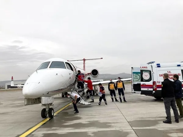 Uçak ambulanslar bebekler için havalandı - 2