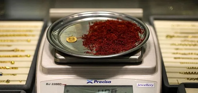 Bir avucu altın değerinde! Kilosu 600 bin TL'ye satılıyor