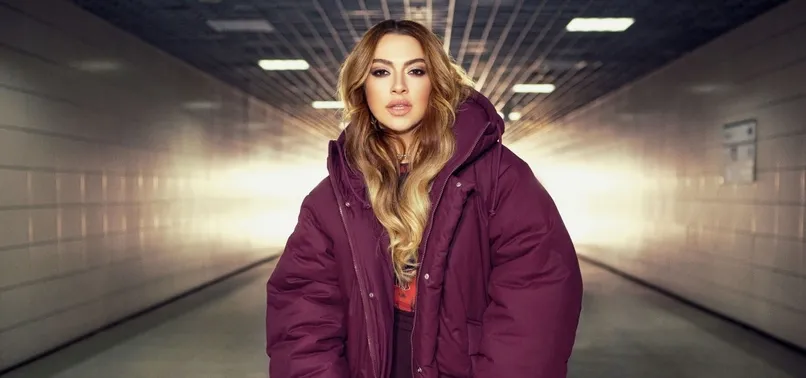 Hadise'ye büyük tepki!