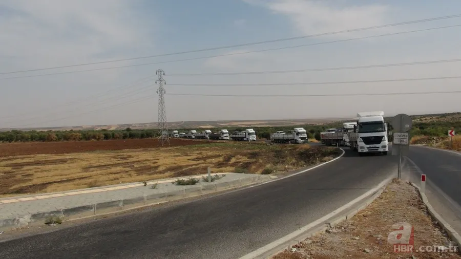 Sınır hattında büyük hareketlilik: TIR'lar yola çıktı 7