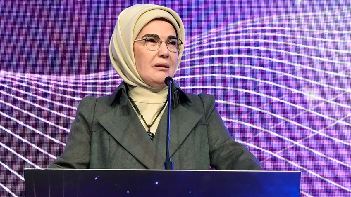 Emine Erdoğan'dan "1 Mayıs" mesajı
