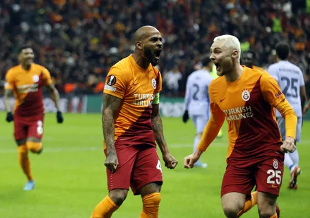 Galatasaray'ın eski yıldızı Fenerbahçe yolunda! Mourinho istedi yönetim harekete geçti