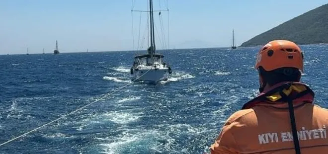 Bodrum’da arızalanan ve açık denizde sürüklenen tekne kurtarıldı