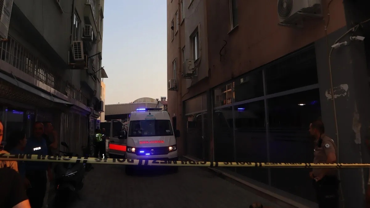 Muğla'da alkol masasında kanlı kavga! Baba ve oğlu hayatını kaybetti