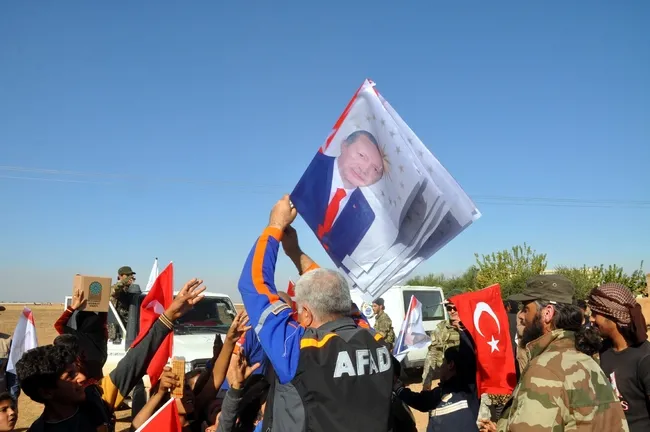 Tel Abyad'da çocukların Erdoğan sevgisi - 1
